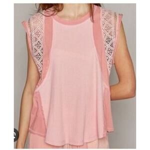 POL Top Womens Medium Oversized Varsity Top Lace Sleeveless Pink Whimsical NWOT